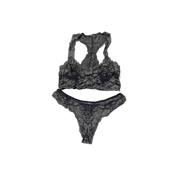 Free people gray lace, brunette, and thong set size small worn - Picture 2 of 2